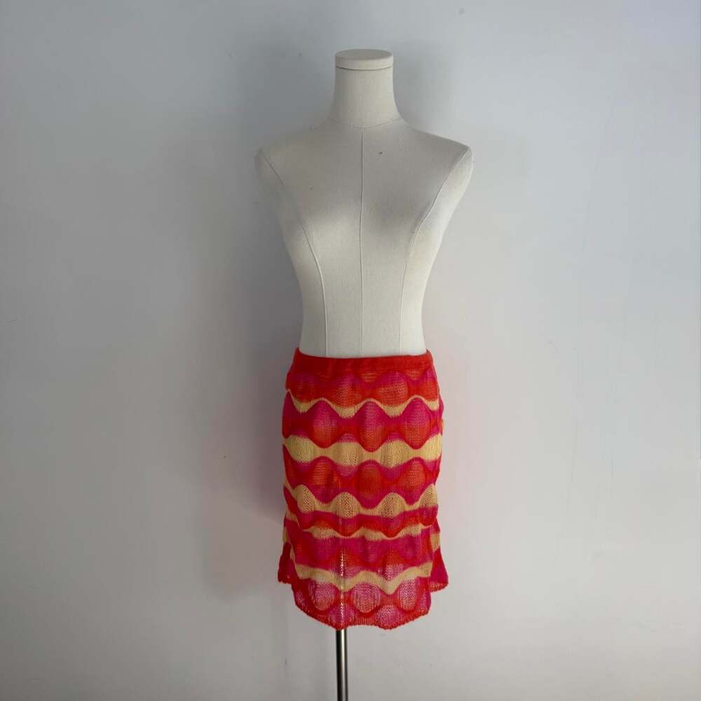PrettyLittleThing Orange Waved Open Knit Mini Skirt | NWT | Womens Size Large